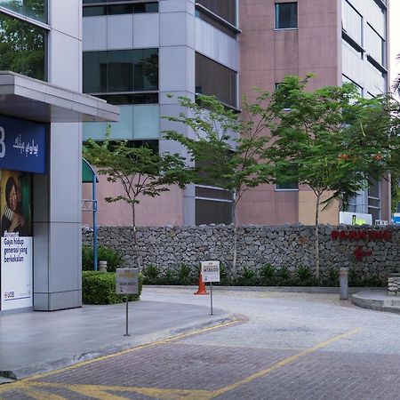 פטלין ג'איה Lighthouse Hotel & Shortstay @ Damansara Uptown מראה חיצוני תמונה