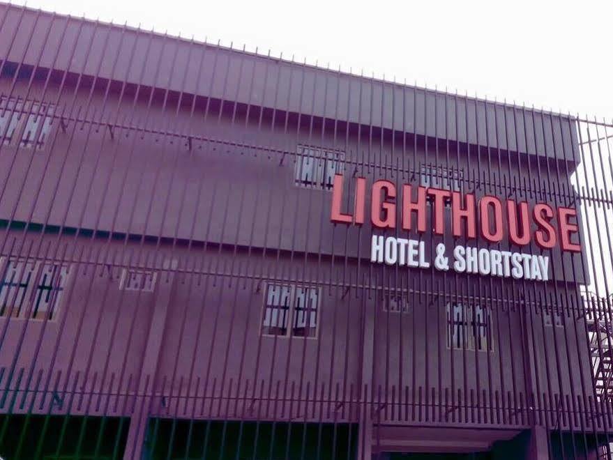 פטלין ג'איה Lighthouse Hotel & Shortstay @ Damansara Uptown מראה חיצוני תמונה