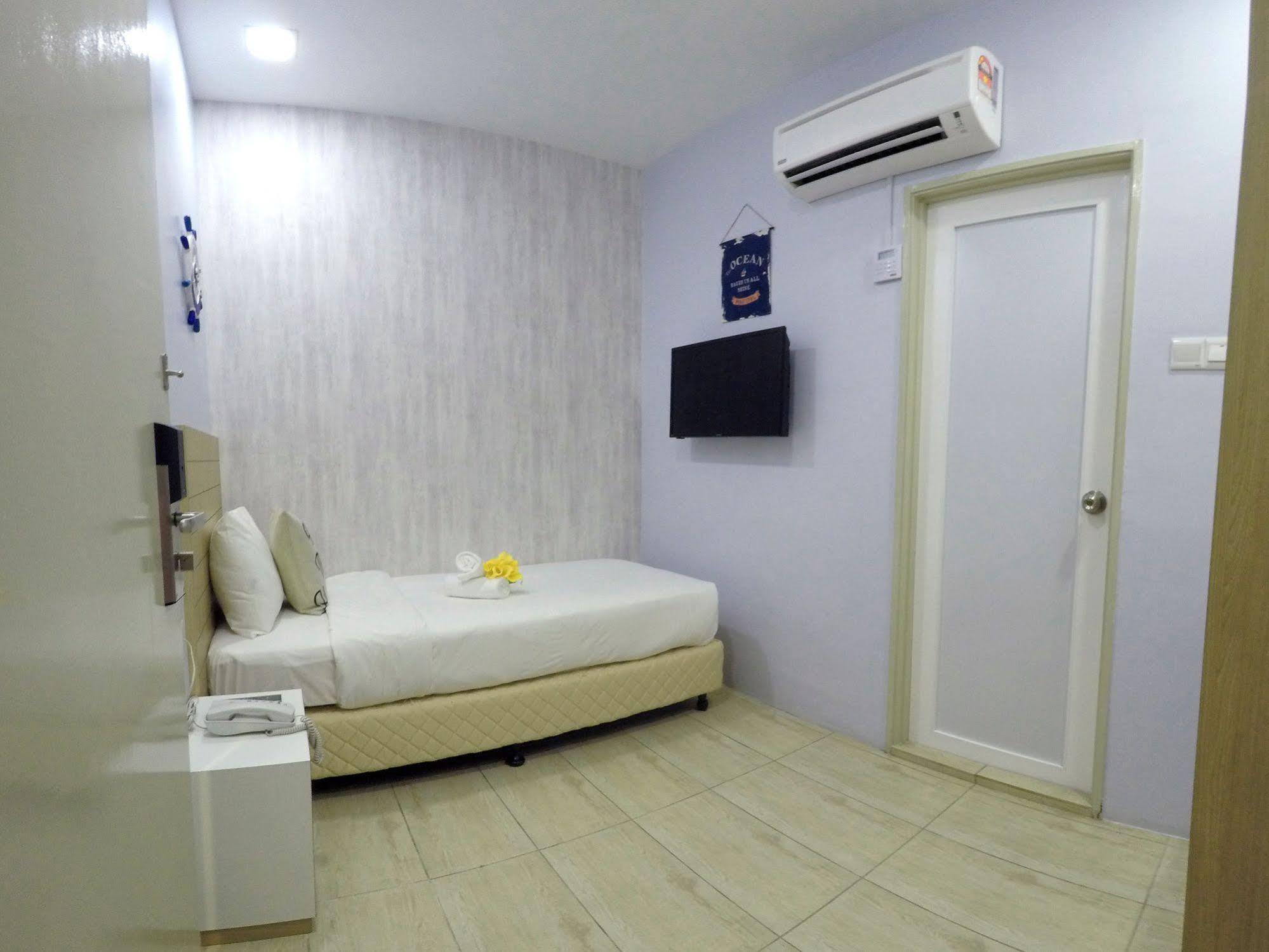 פטלין ג'איה Lighthouse Hotel & Shortstay @ Damansara Uptown מראה חיצוני תמונה