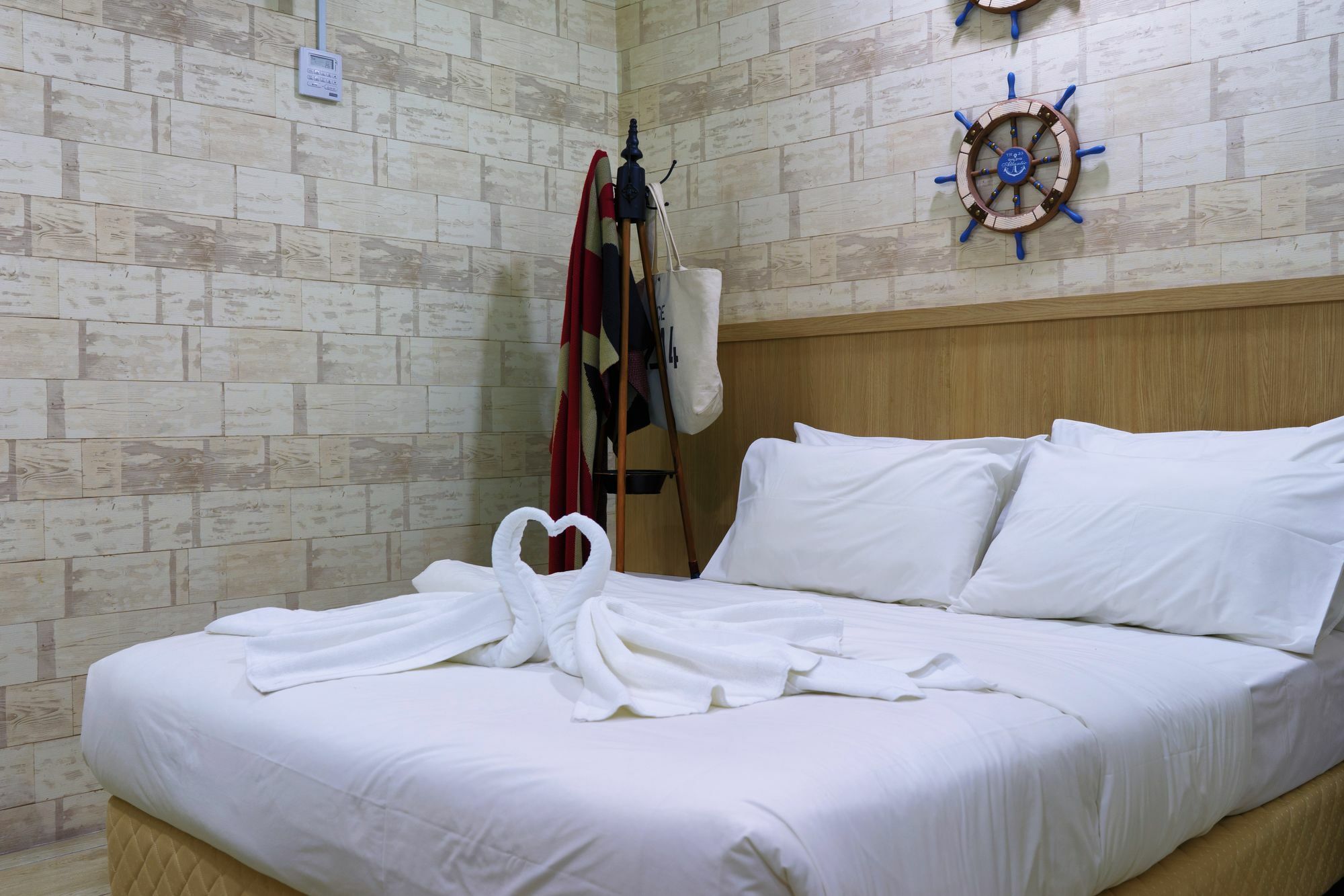 פטלין ג'איה Lighthouse Hotel & Shortstay @ Damansara Uptown מראה חיצוני תמונה