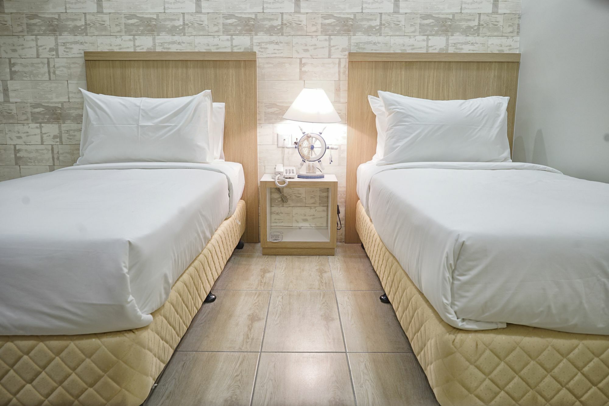 פטלין ג'איה Lighthouse Hotel & Shortstay @ Damansara Uptown מראה חיצוני תמונה